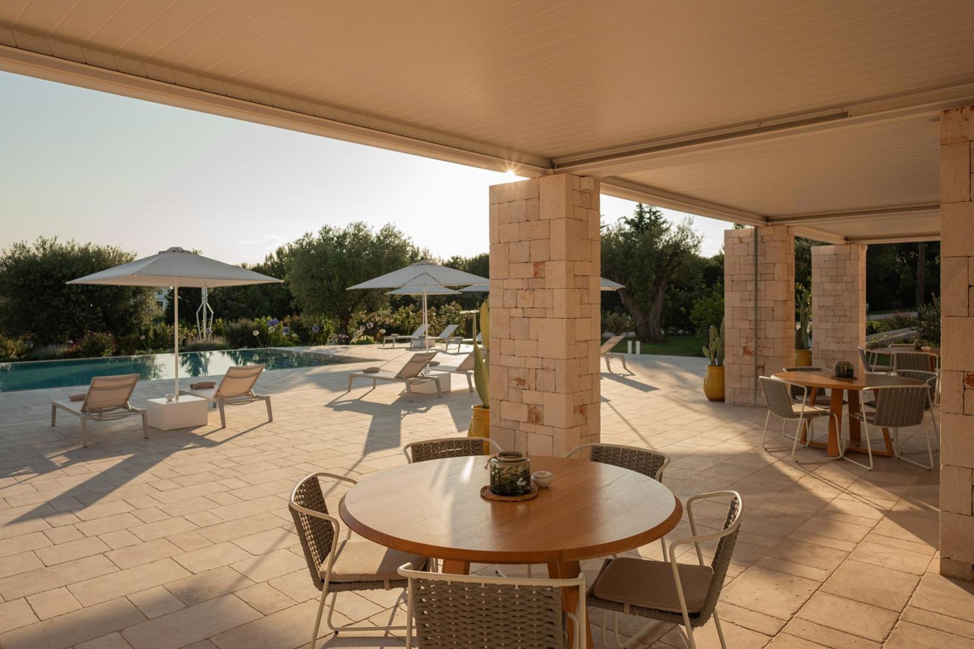 Essenza Relais Contemporaneo Cisternino Exterior foto