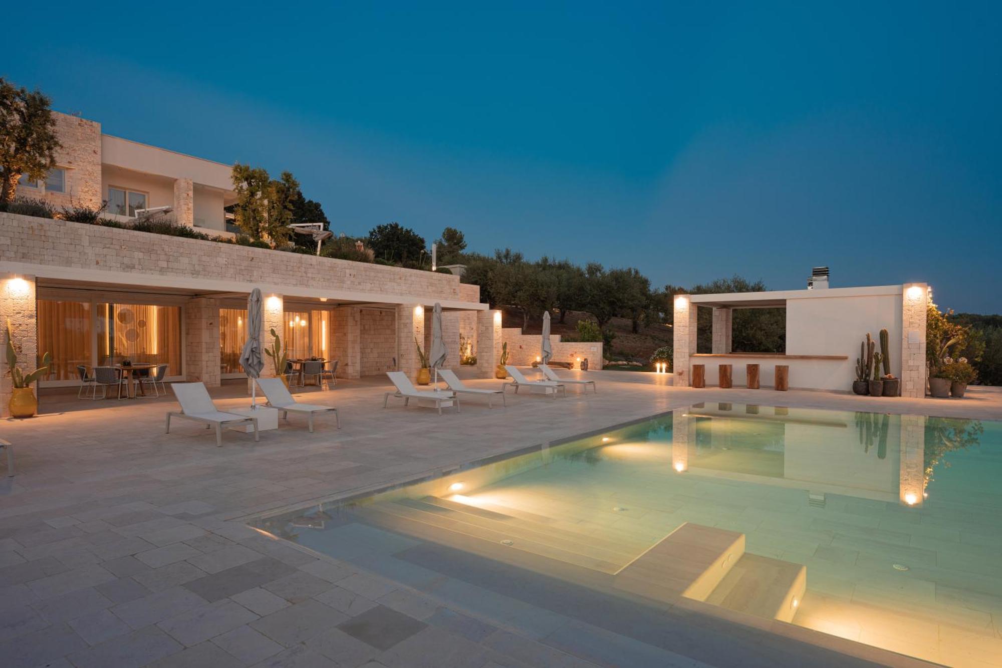 Essenza Relais Contemporaneo Cisternino Exterior foto