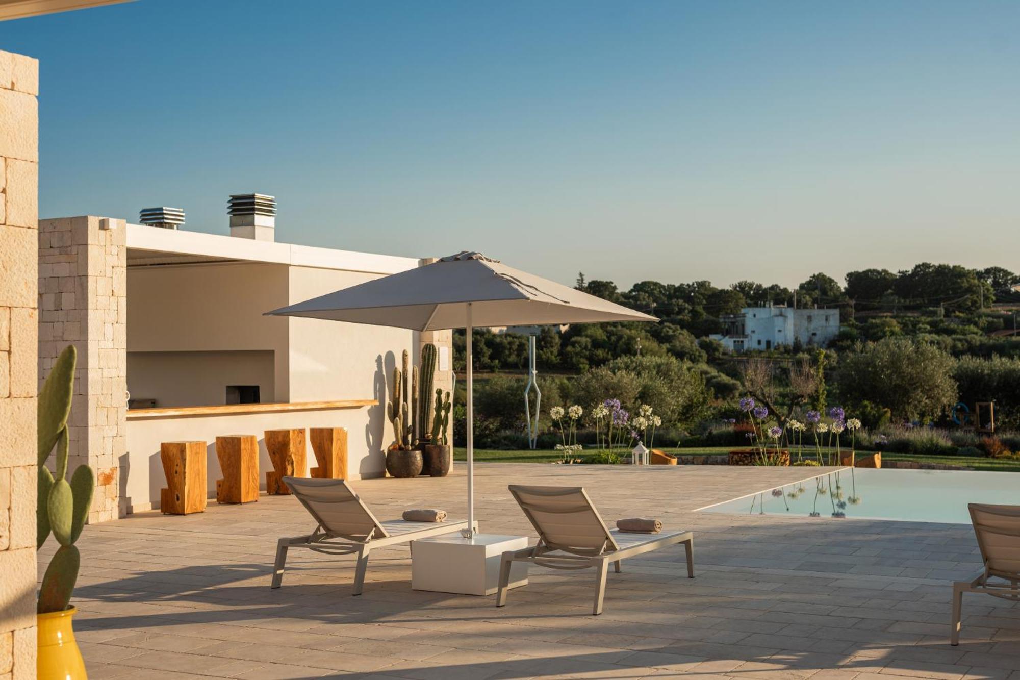 Essenza Relais Contemporaneo Cisternino Exterior foto