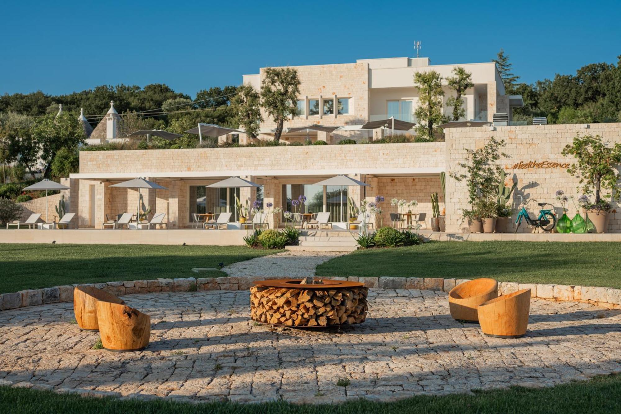 Essenza Relais Contemporaneo Cisternino Exterior foto