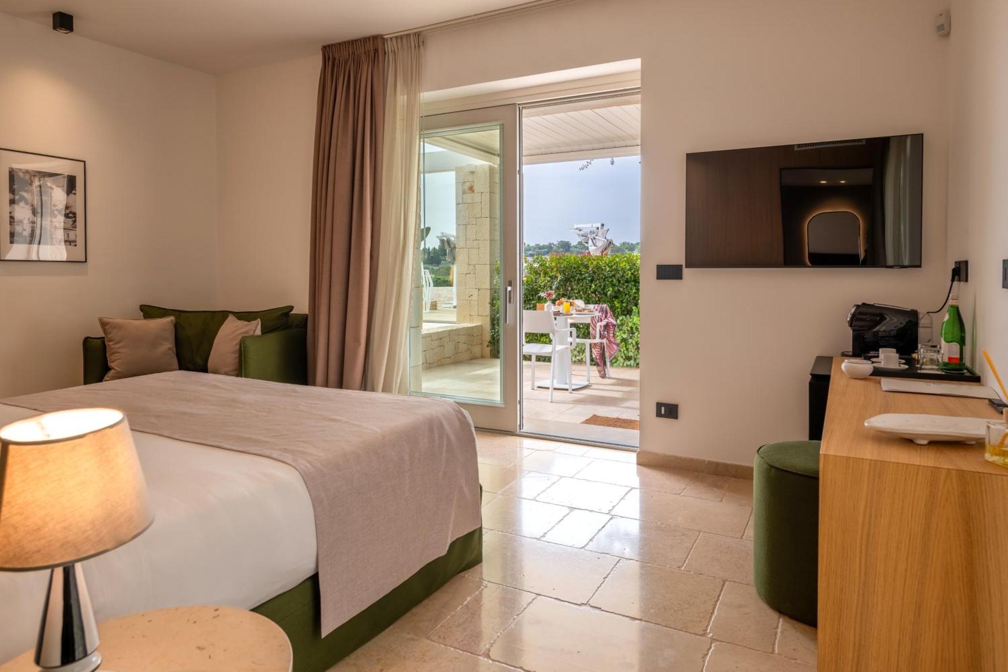 Essenza Relais Contemporaneo Cisternino Exterior foto