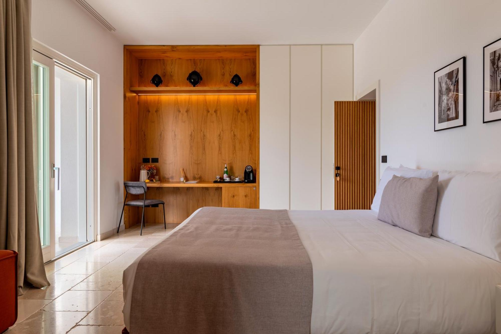 Essenza Relais Contemporaneo Cisternino Exterior foto